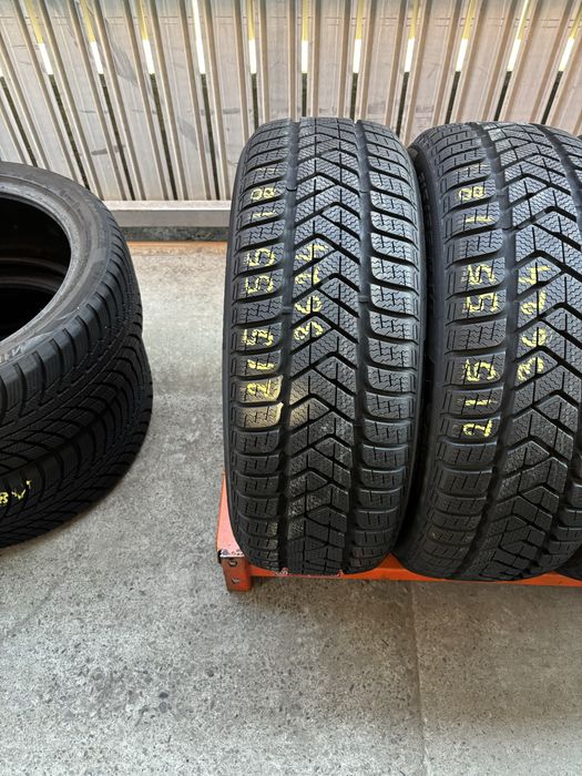 Anvelope Iarna 215/55/18 Pirelli SottoZero 3 215 55 18 R18