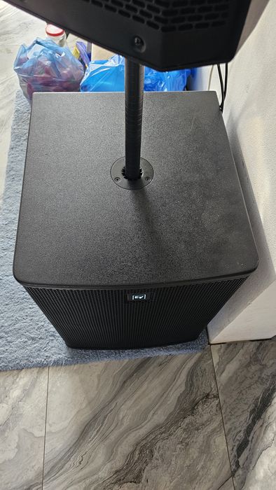 Vand/schimb bas/subwoofer activ electrovoice ev elx118p
