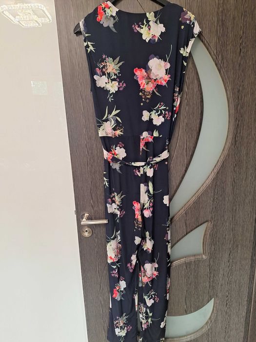 Rochie pantlaon de dama mărimea 46. Firma ETIC.