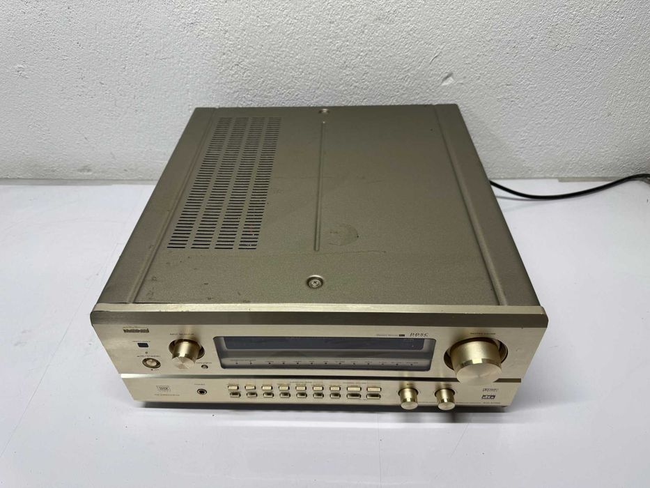 Расийвър - Denon AVC-A10SE