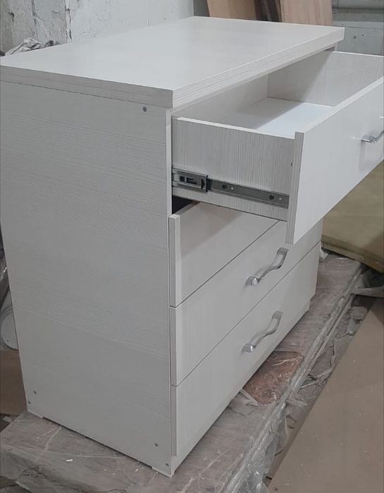 Продам новый комод