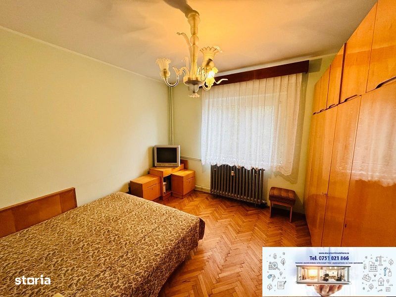 3 Camere, Piata Centrala!