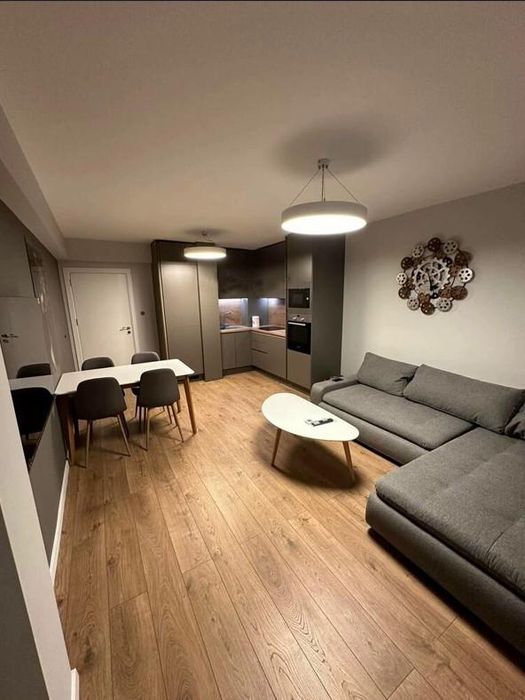 Дава се под наем Двустаен апартамент в София, Център - 71 кв.м за 749 € - Снимка #1