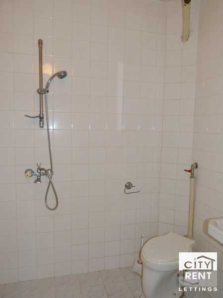 Дава се под наем Двустаен апартамент в Велико Търново, Колю Фичето - 60 кв.м за 280 € - Снимка #5