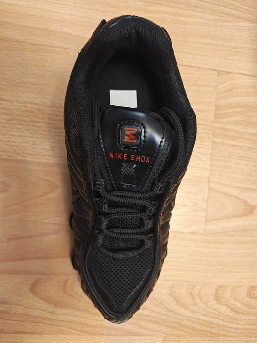 Маратонки Nike Shox