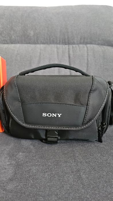 Sony A6300 + 2 Обектива + Чанта + SD Карти | Отлично Състояние