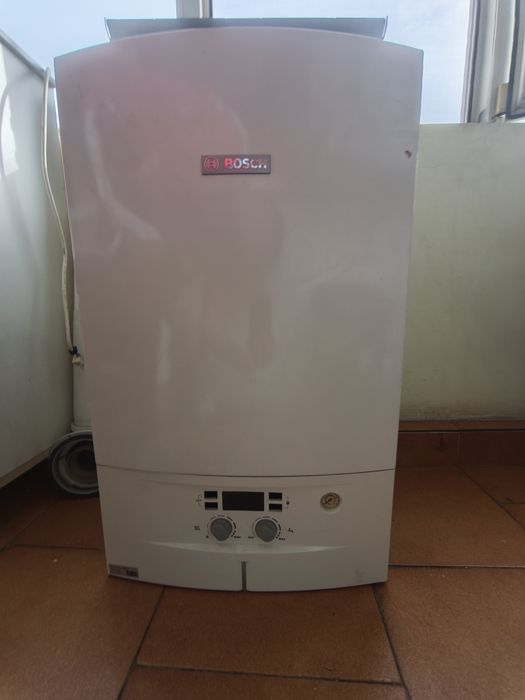 Centrala cu gazeificare Bosch, defecta