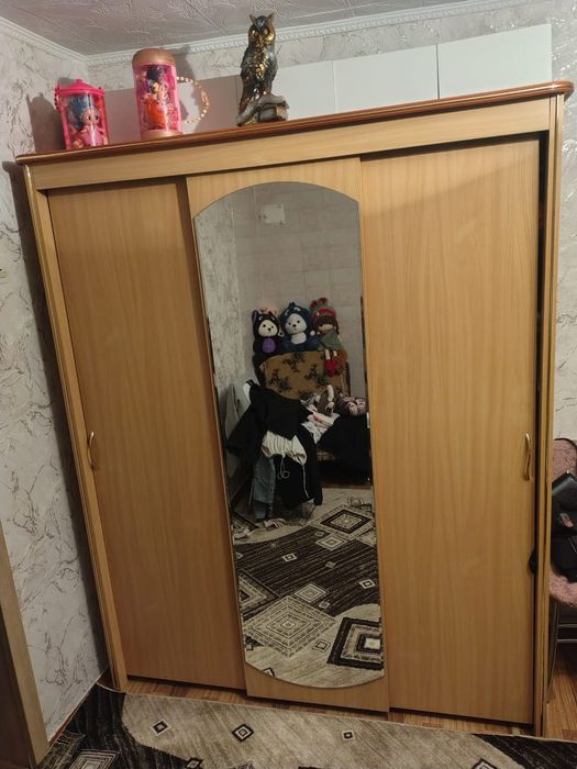 Мебель б/у продам