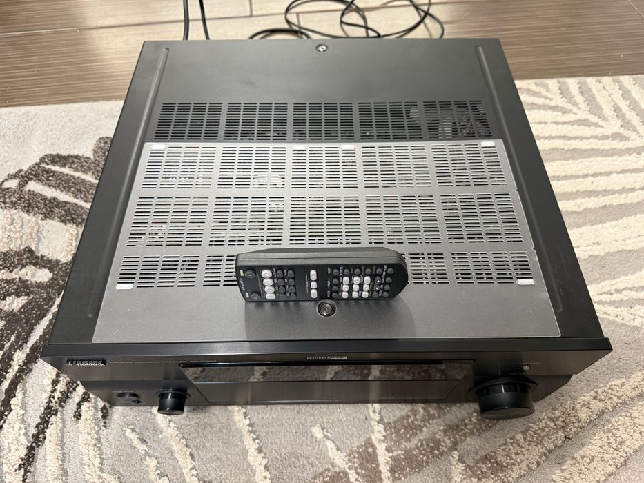 Yamaha RX-V1900 Като нова