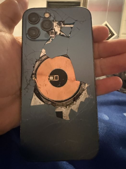 Vand iphone 12 pro urgent