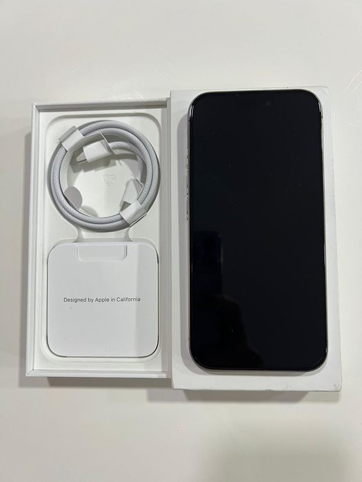 IPhone 15 Pro grey