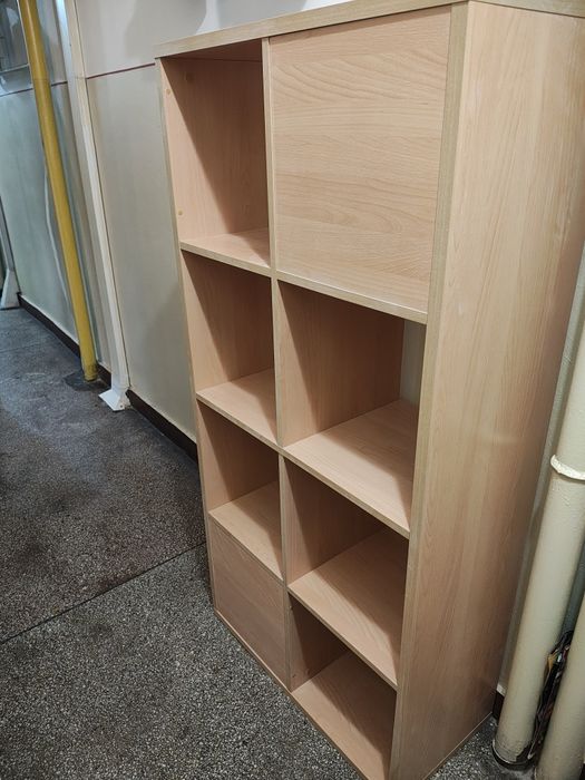 Biblioteca culoare natur