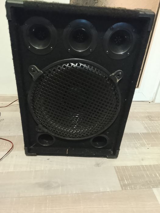 Boxe Yamaha,subwoofer magnat,statii
