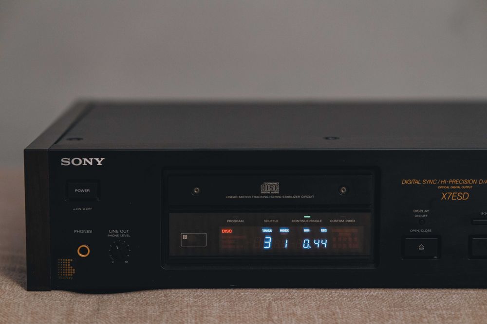 CD Player Sony CDP-X7ESD