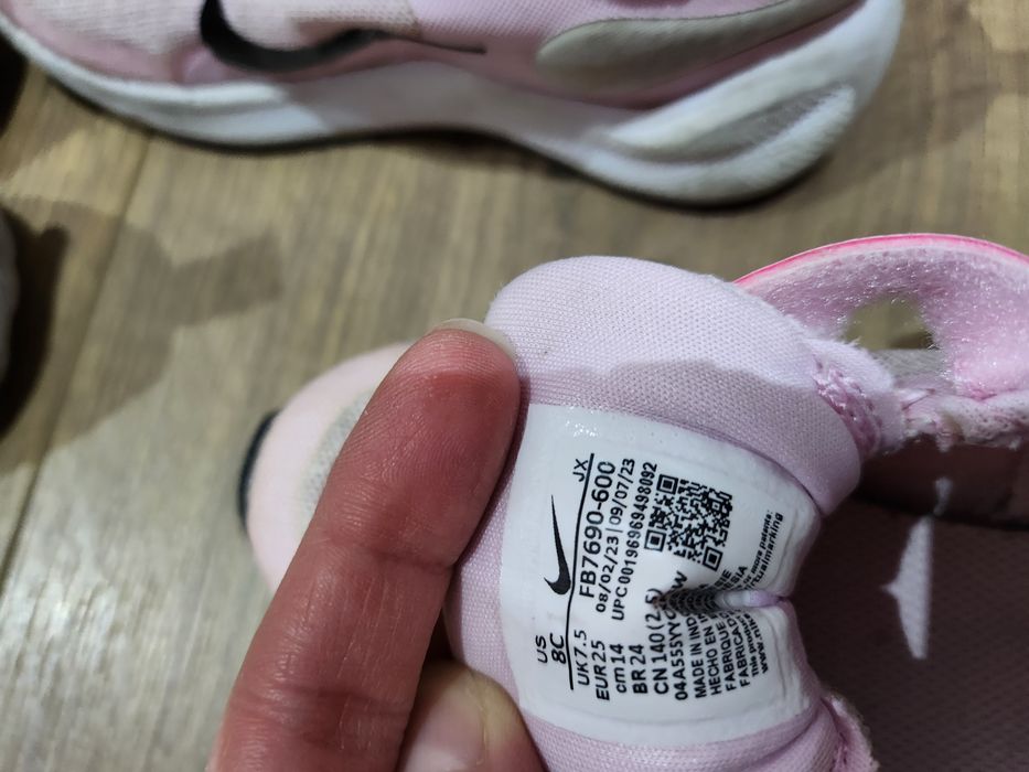 Детски ботуши Мики Маус, nike revolution