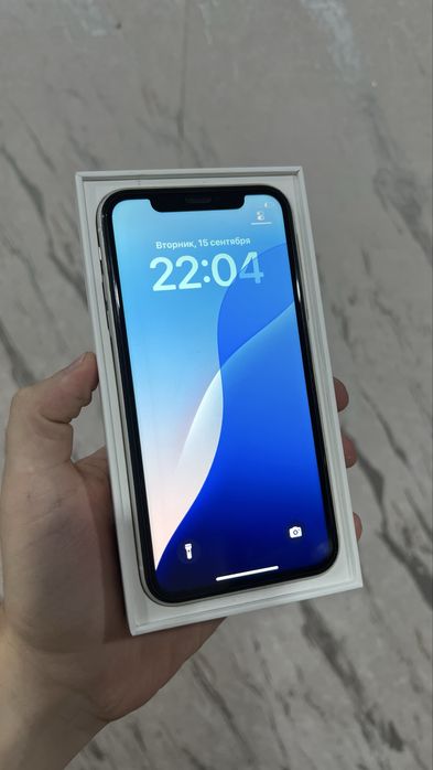 IPhone 11 64GB White