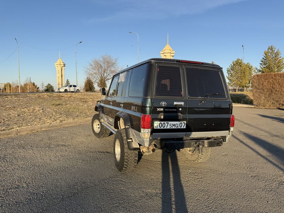 Land cruiser prado 78