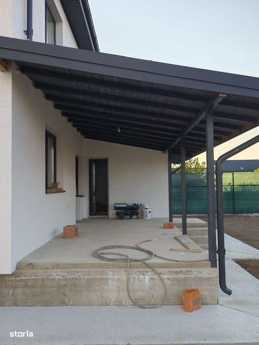 FARA COMISIOANE casa cu 4 camere 3 bai P+1+pod terasa cam tehnica beci