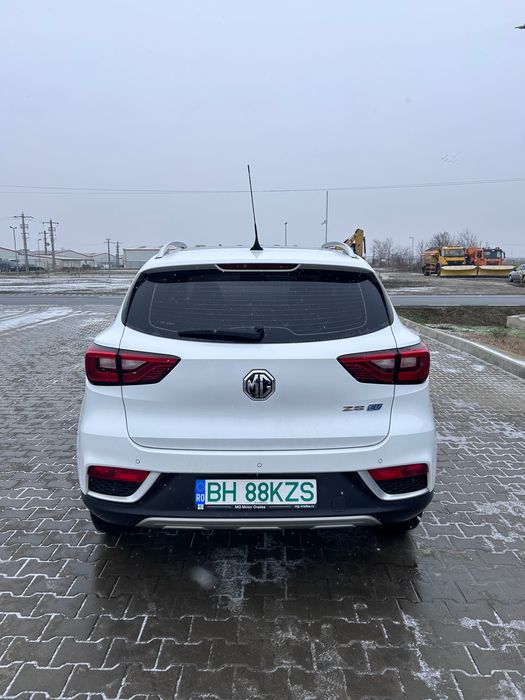 MG ZS EV Luxury Electric