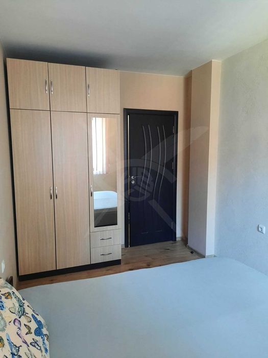 Продава се Тристаен апартамент в Пловдив, Южен - 70 кв.м за 1170 €/кв.м - Снимка #3