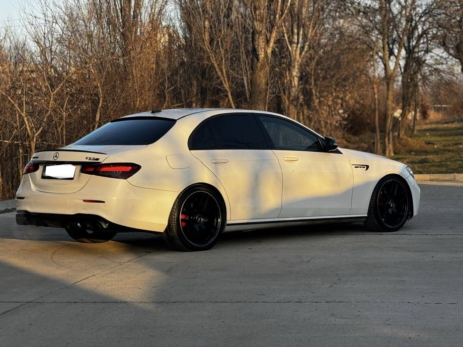MERCEDES-BENZ E-Class 2021 — imagine 4