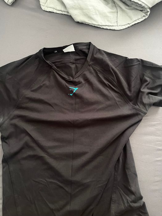 Gymshark Дрехи, Тениски, Анцузи, Блузи