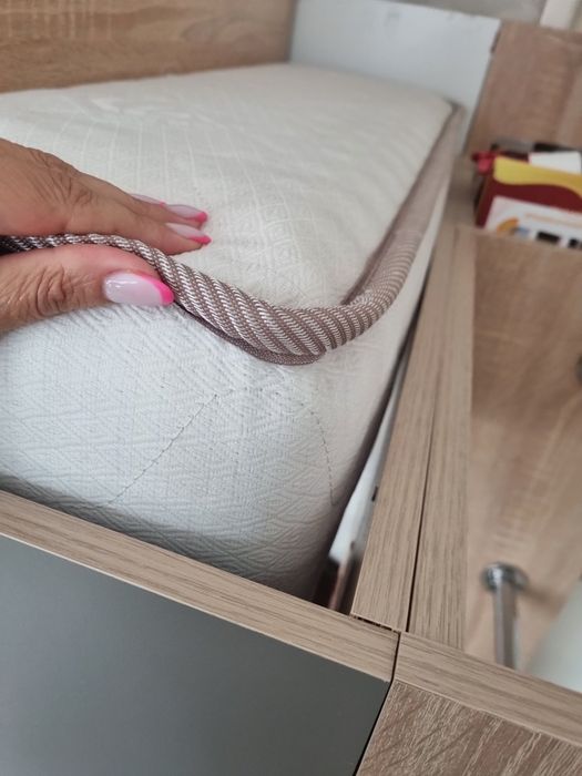 Детско легло с бюро + матрак