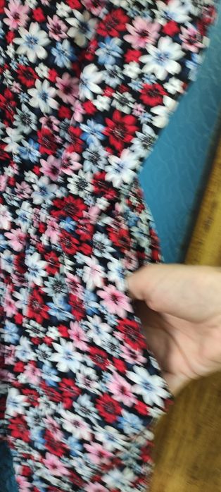 Блузки, боди, гащеризонче, рокля