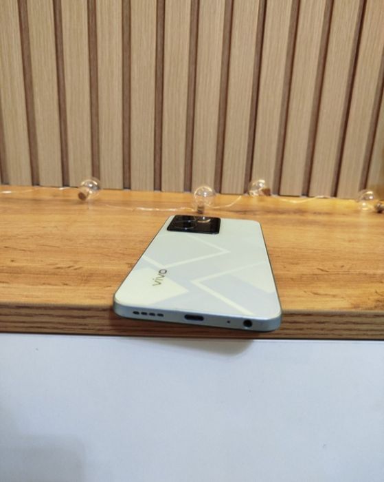 Смартфон с гарантией