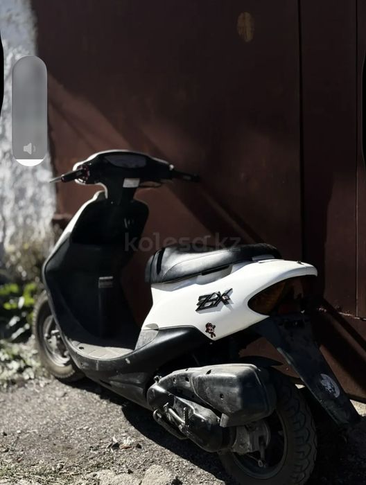 Скутер Honda Dio 35ZX