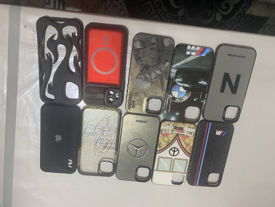 Продаю чехлы на айфон 11