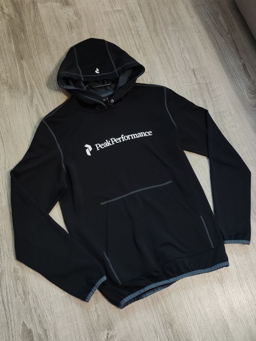 Мъжки суичър Peak performance M size в отлично състояние