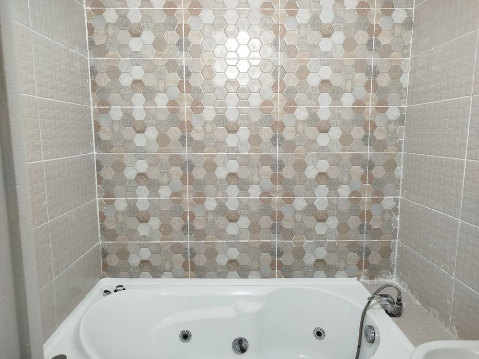 Продам 2 комн-ю квартиру в центре