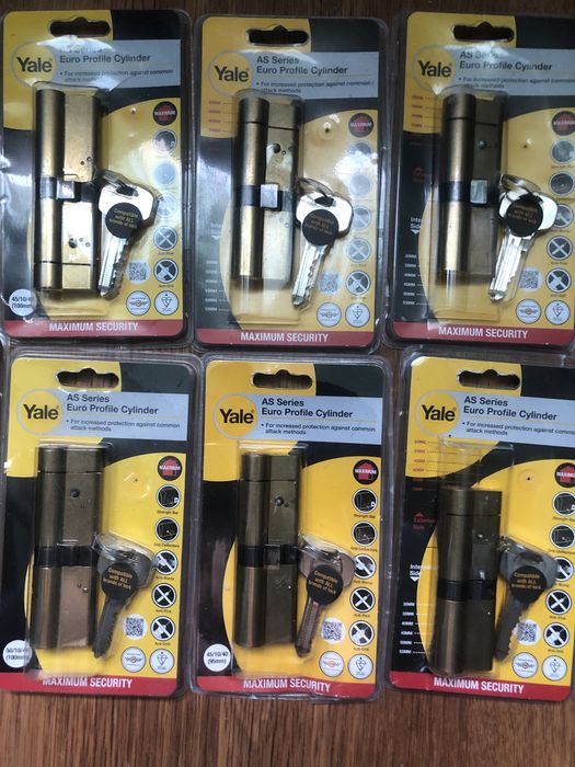 Incuietori , butuci usi