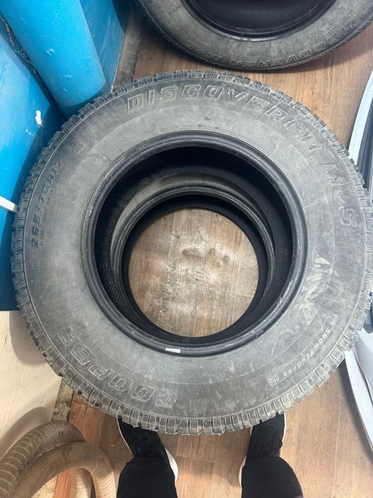 Шины шипованные 265/70/R17