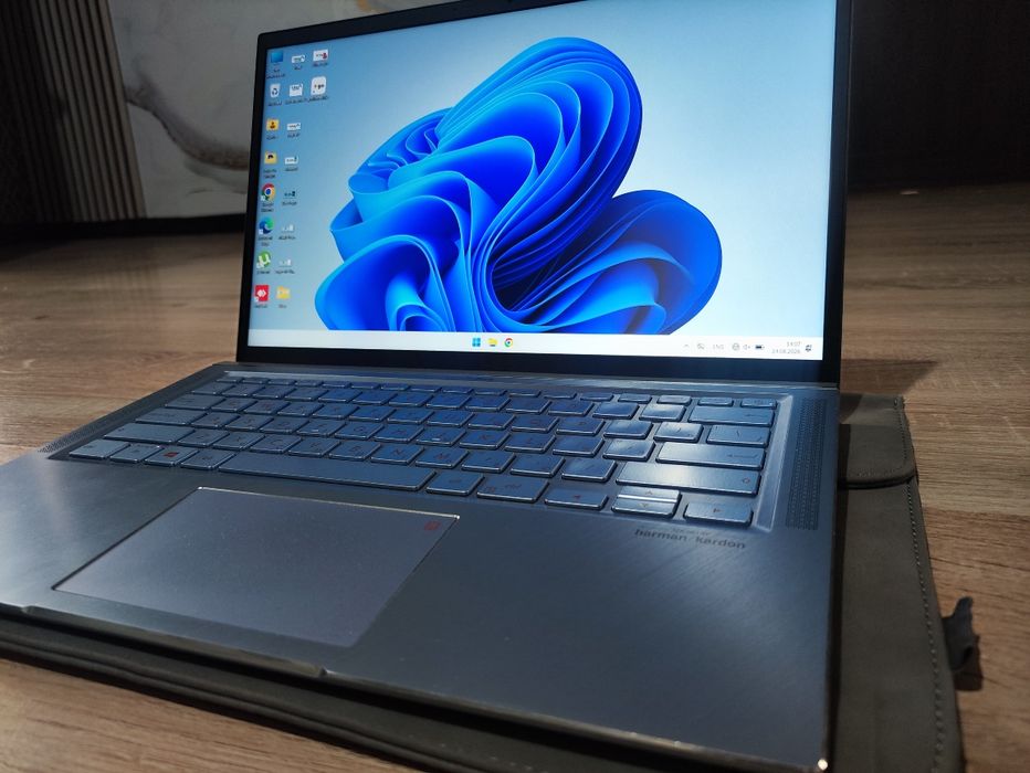 Asus ZenBook 14.