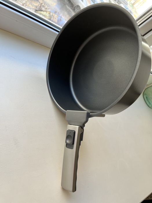 Мультиварка Delonghi multicuisine