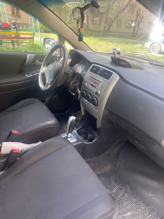 Сузуки лиана продам