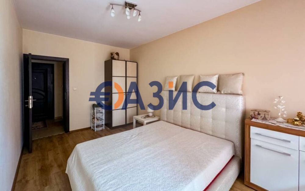 Продава се Двустаен апартамент в Бургас, Сарафово - 67 кв.м за 1642 €/кв.м - Снимка #3