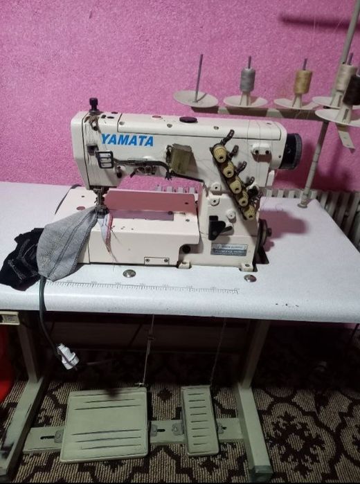 Tikuv mashinasi sotiladi