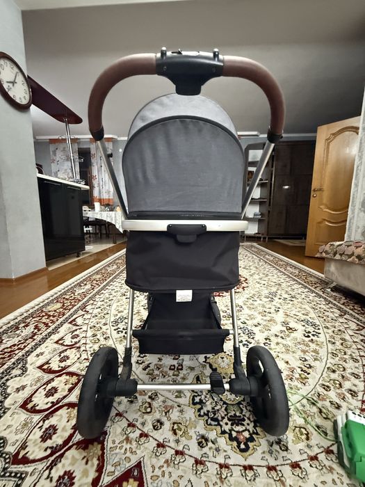 Каляска для ребёнка за 28900