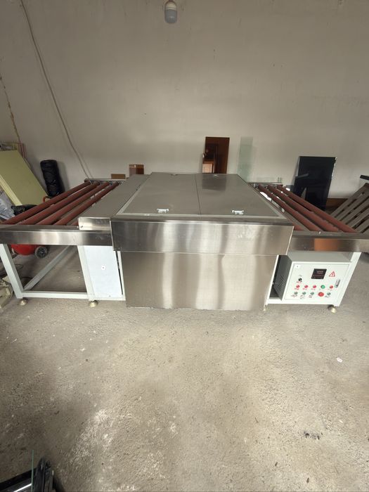 Yangi moyka stanok.Srochno sotiladi oyna yuvish uchun