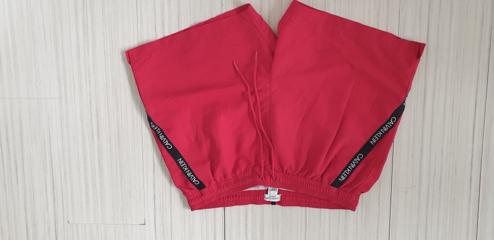 Calvin Klein CK Mens Swimwear Size L НОВО! ОРИГИНАЛНИ! Мъжки Бански!