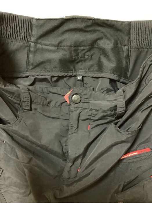 Pantaloni scurti E.S.marime 52
