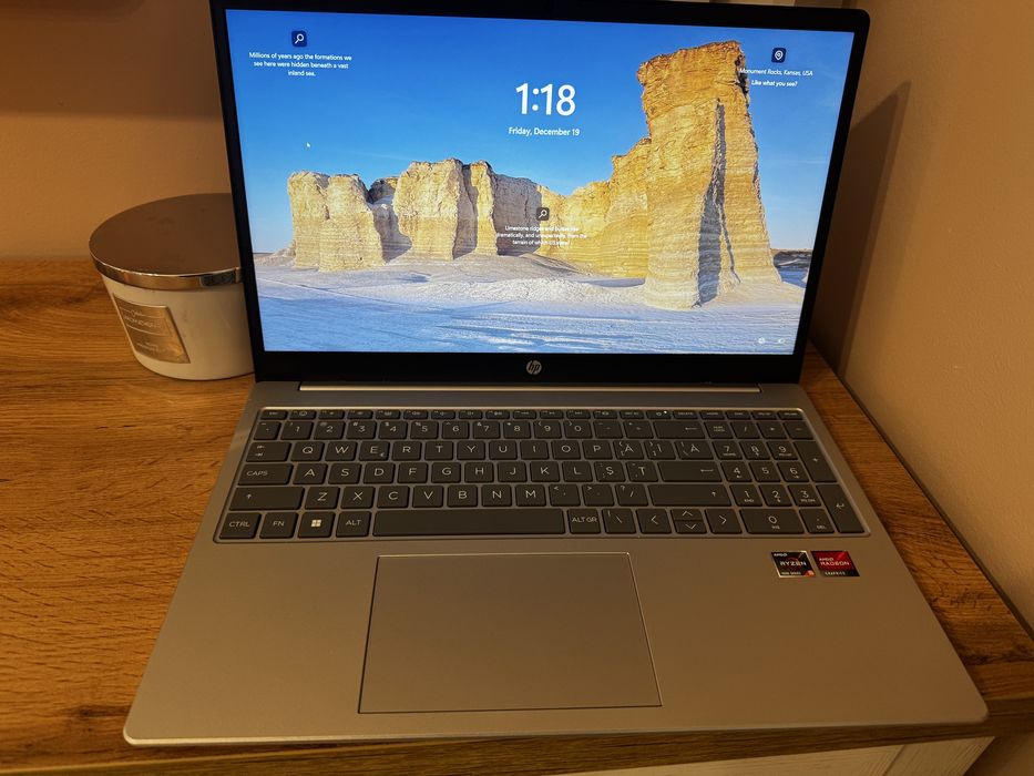 HP Laptop 15 Ryzen 5 7520U 16GB RAM 512GB SSD Windows 11 Pro ca nou
