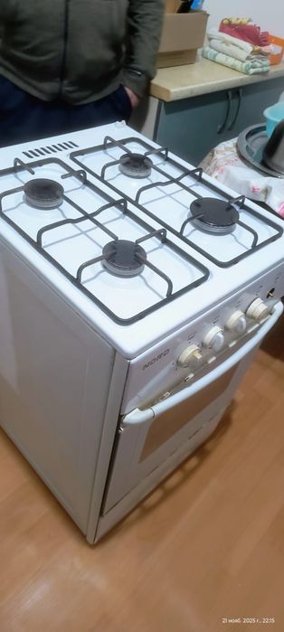 Продается газовая плита
