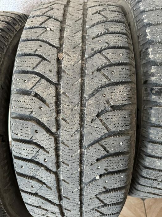 Продам шины, покрышки, боллоны.