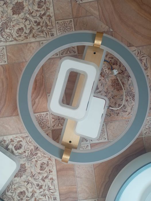 Продам бу люстры
