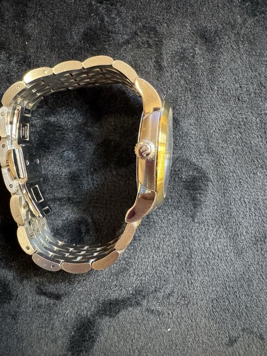 Часовник Maurice Lacroix Les Classiques Date