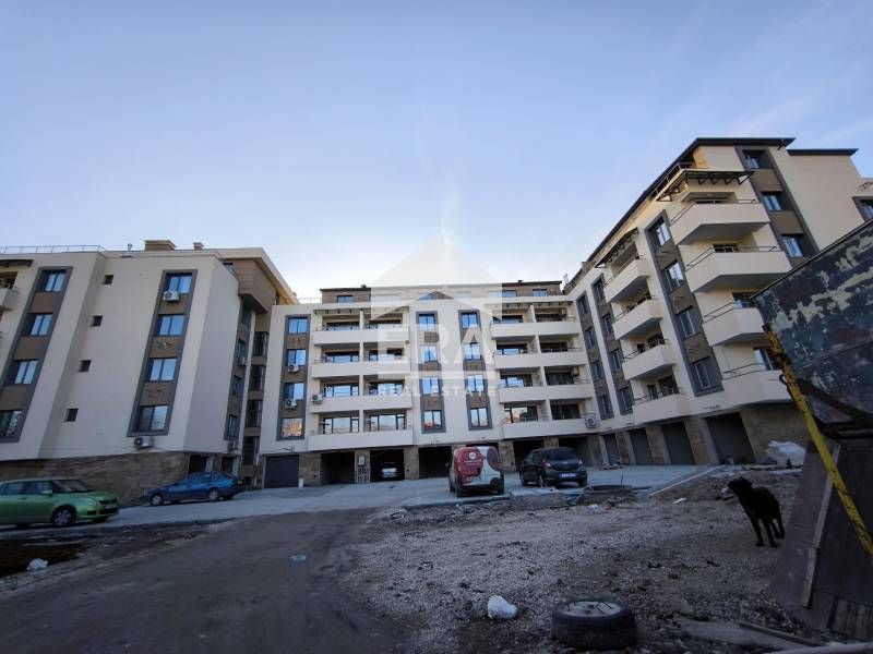 Продава се Двустаен апартамент в Хасково, Куба - 74 кв.м за 920 €/кв.м - Снимка #3